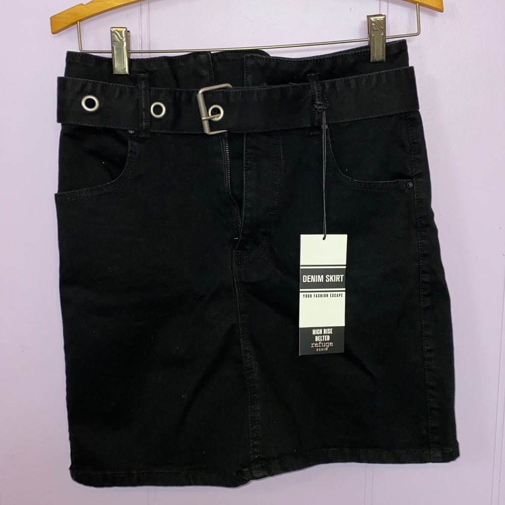 NWT DENIM SKIRT!